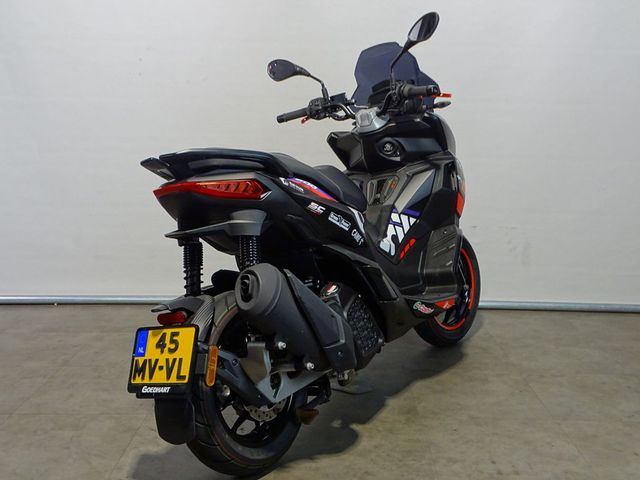 aprilia - sr-gt-200