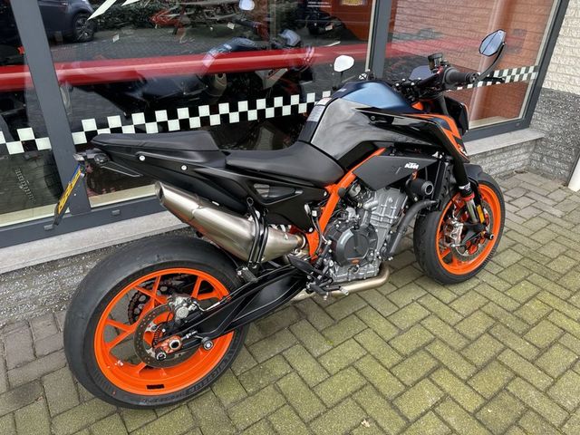 ktm - 890-duke-r