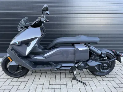 BMW CE 04 – foto 2