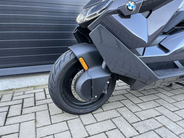 bmw - ce-04