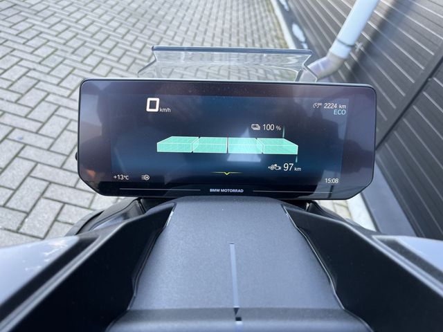 bmw - ce-04