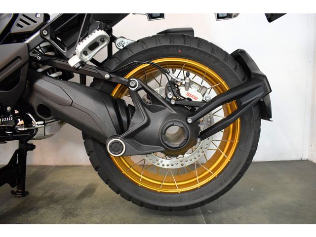 bmw - r-1300-gs-adventure