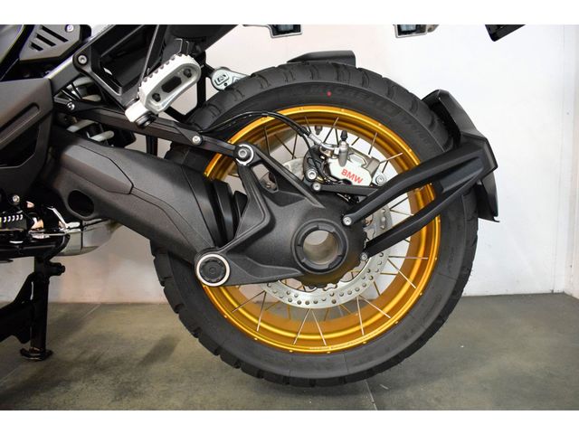 bmw - r-1300-gs-adventure