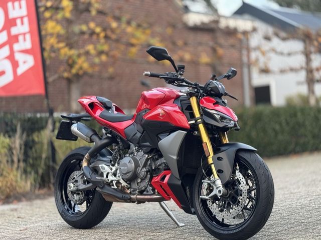 ducati - streetfighter-v2-s