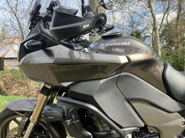 kawasaki - versys-1000