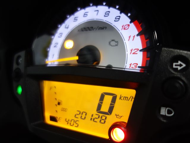 kawasaki - versys-650-abs