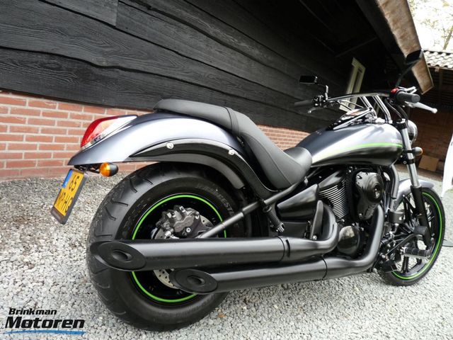 kawasaki - vn-900-custom