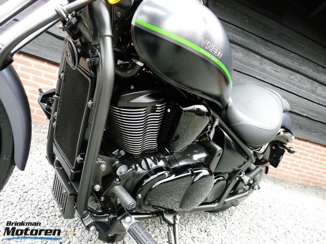 kawasaki - vn-900-custom