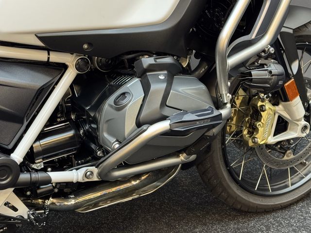 bmw - r-1250-gs-adventure
