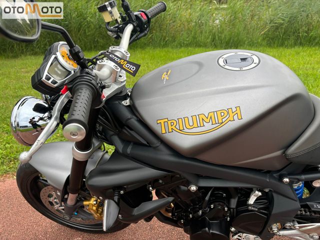 triumph - street-triple-675