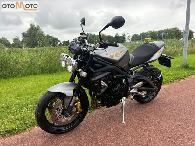 triumph - street-triple-675