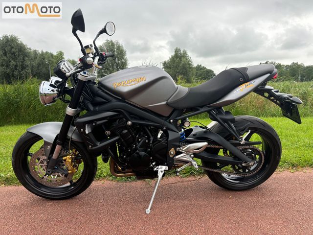triumph - street-triple-675