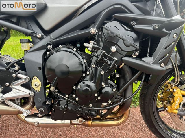triumph - street-triple-675