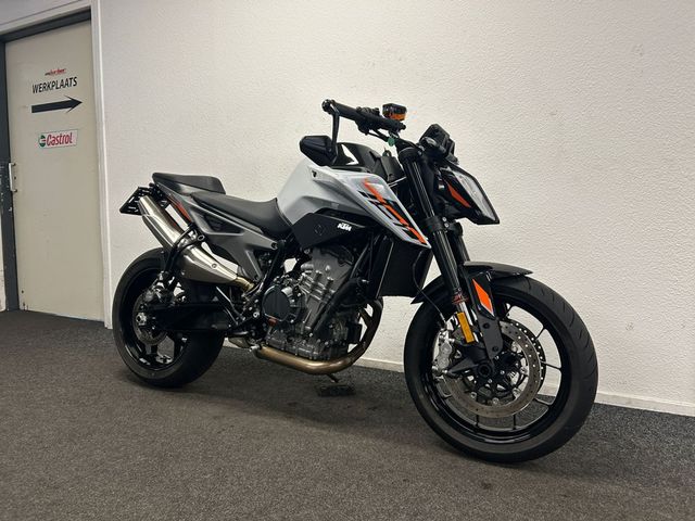 ktm - 790-duke