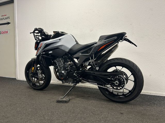 ktm - 790-duke