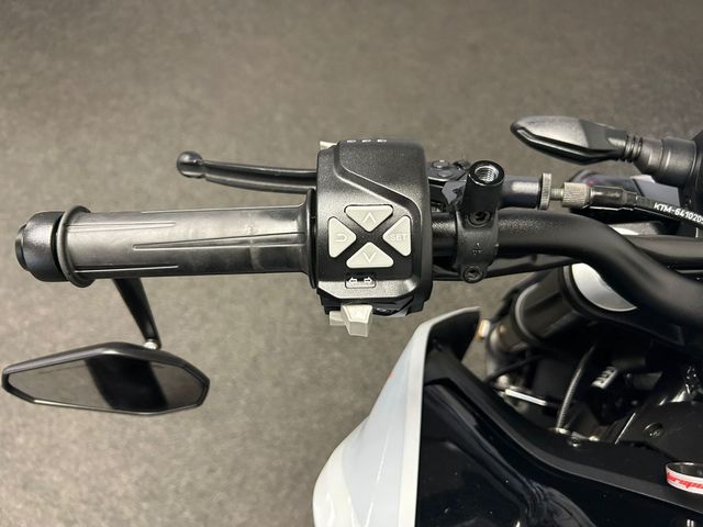 ktm - 790-duke