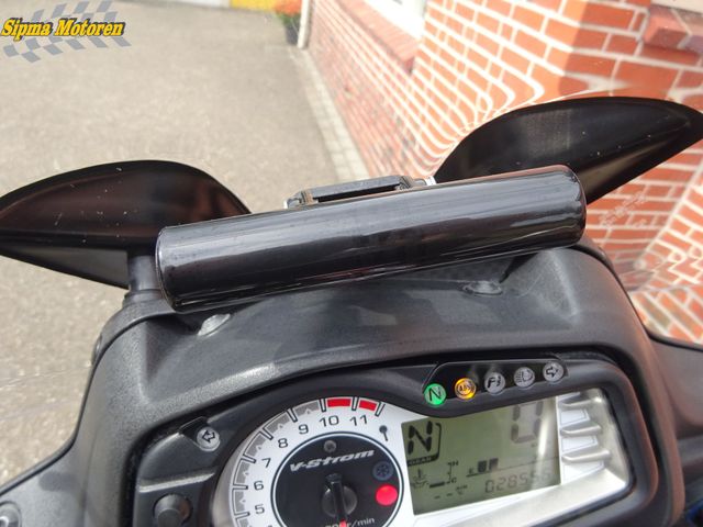 suzuki - v-strom-650-a-touring