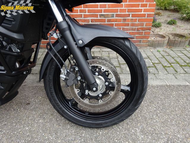 suzuki - v-strom-650-a-touring
