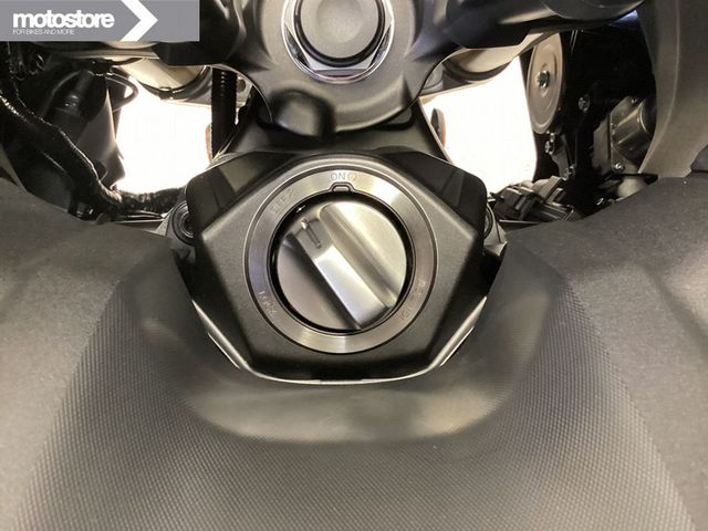 yamaha - tracer-9-gt+-y-amt