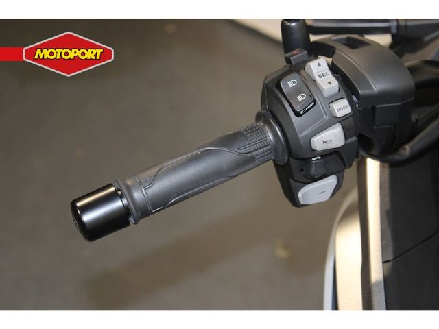 honda - nc-750-x-dct