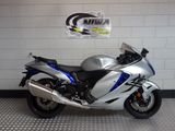 SUZUKI GSX-R 1300 HAYABUSA