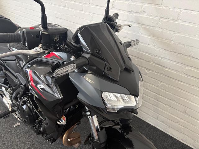 kawasaki - z650