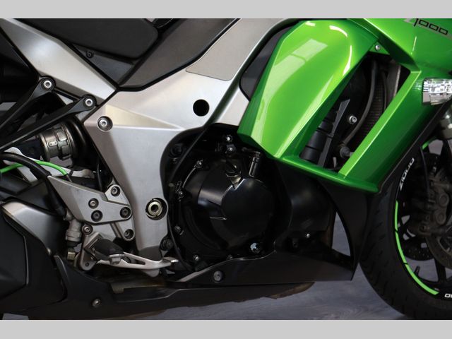 kawasaki - z-1000-sx
