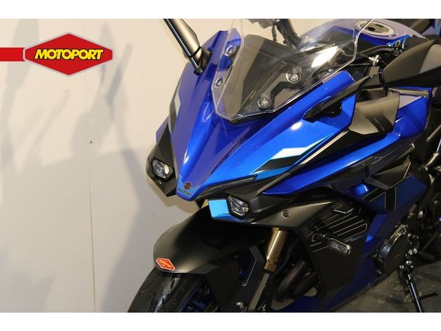 suzuki - gsx-s-1000-gt