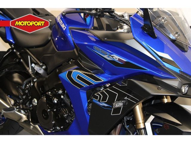 suzuki - gsx-s-1000-gt