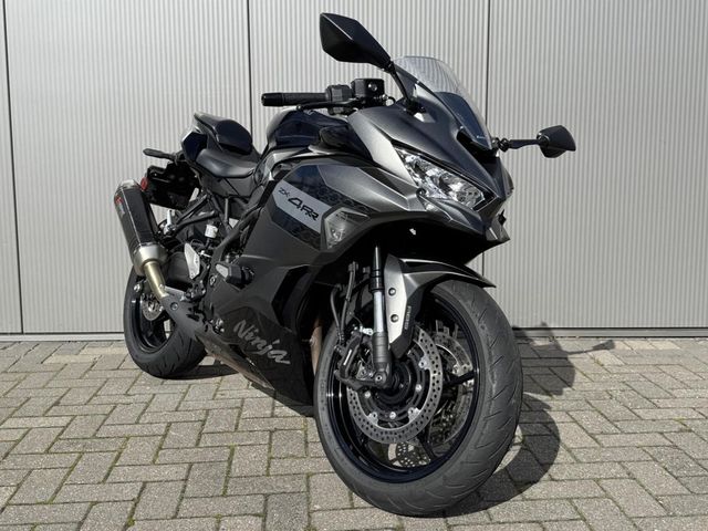kawasaki - ninja-zx-4rr