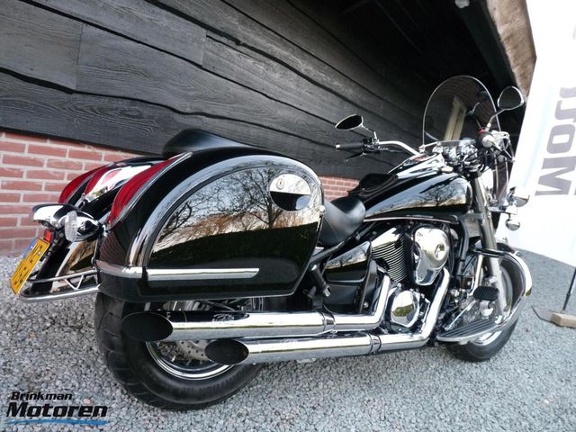 kawasaki - vn-900-classic