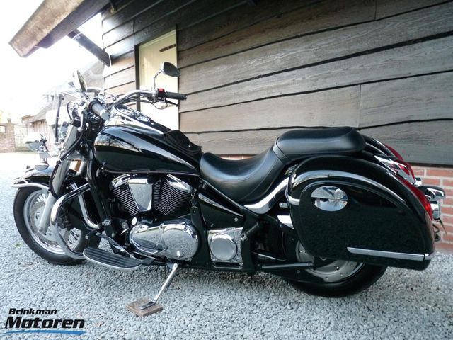 kawasaki - vn-900-classic