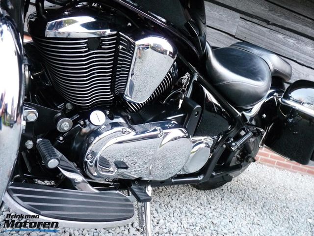 kawasaki - vn-900-classic