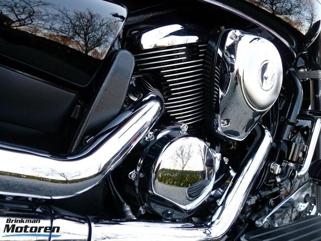 kawasaki - vn-900-classic