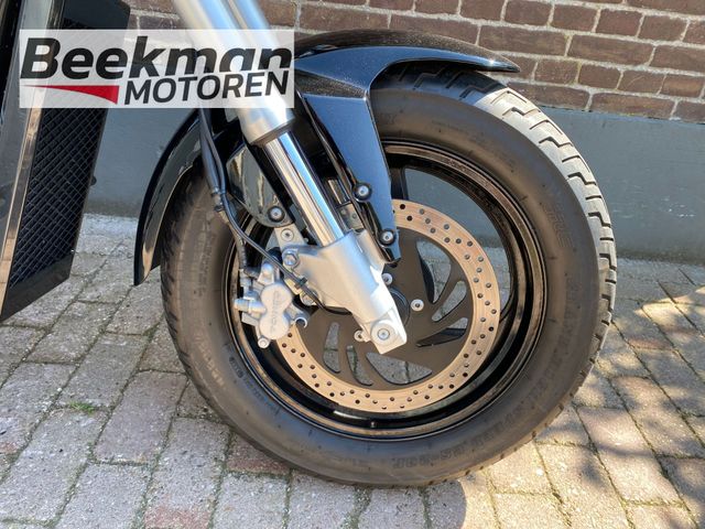 suzuki - intruder-m-800