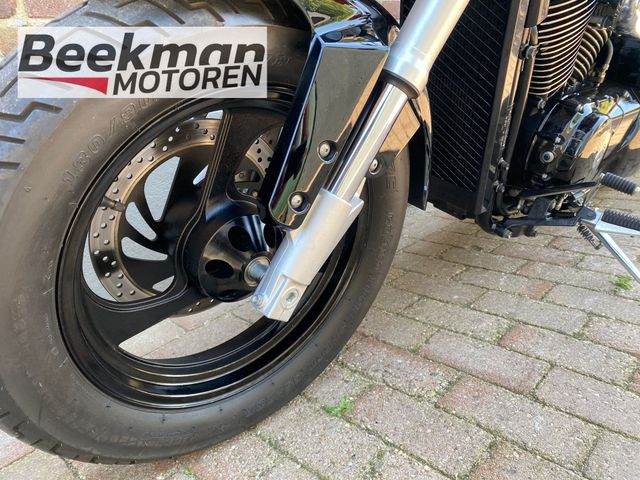 suzuki - intruder-m-800