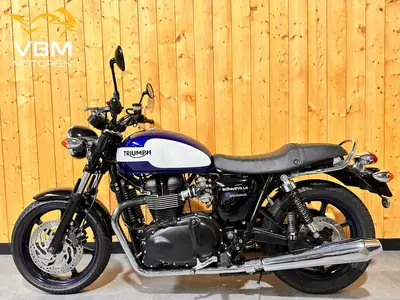 TRIUMPH BONNEVILLE T 100 – foto 4