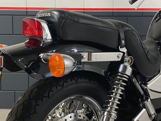 honda - vt-800-c-shadow