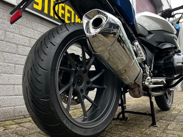 bmw - r-1200-rs