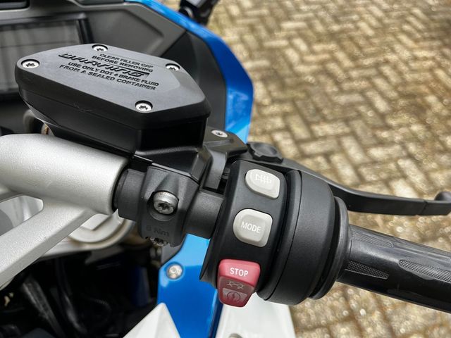 bmw - r-1200-rs