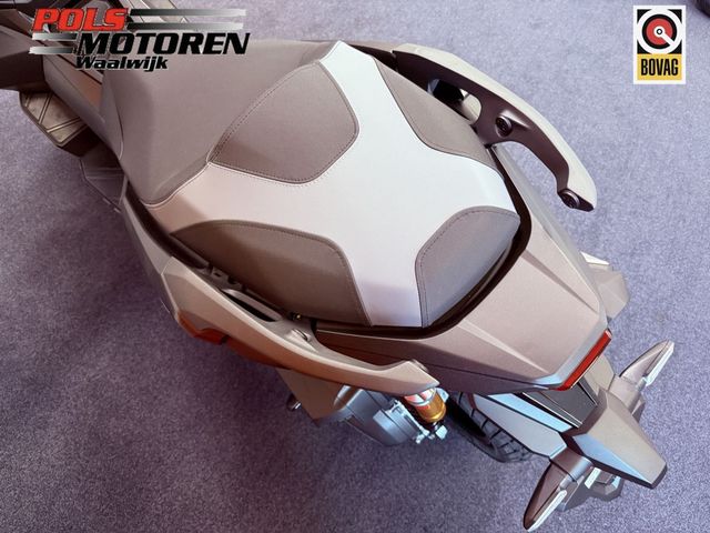 honda - adv-350