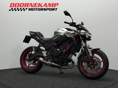 KAWASAKI Z650 ABS – foto 2