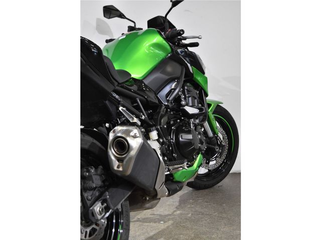 kawasaki - z900