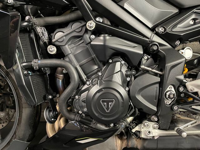 triumph - street-triple-765-rs