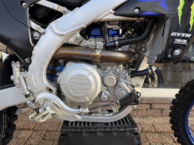yamaha - yz-450-f-monster-energy-yamaha-racing-edition