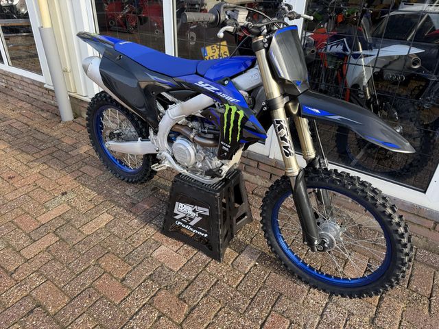 yamaha - yz-450-f-monster-energy-yamaha-racing-edition