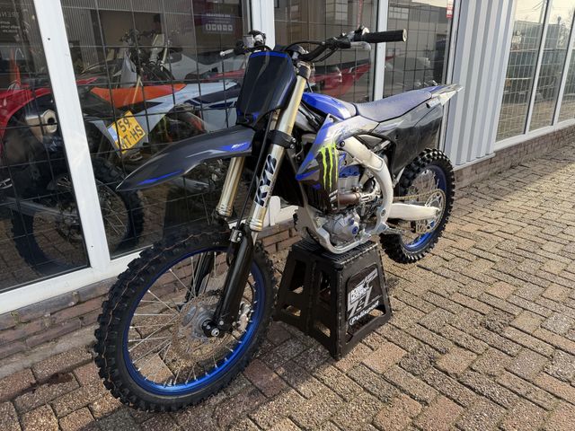 yamaha - yz-450-f-monster-energy-yamaha-racing-edition
