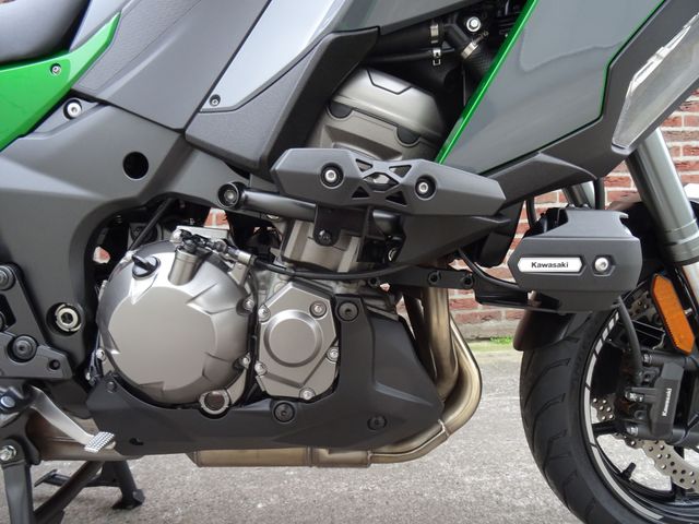 kawasaki - versys-1000-se-grand-tourer
