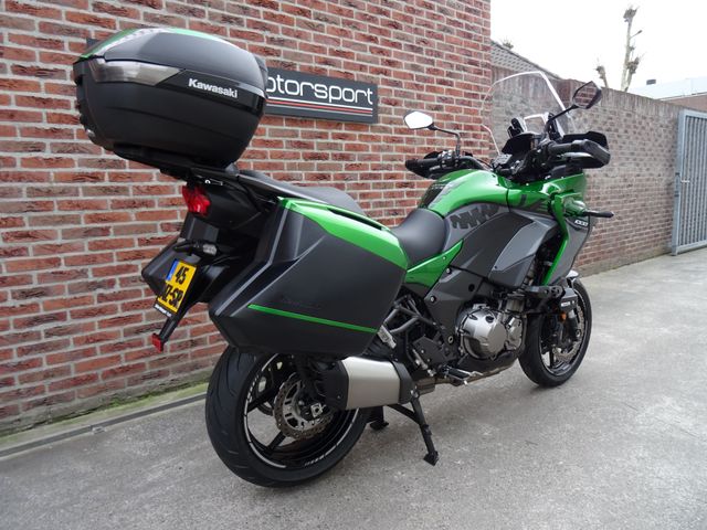 kawasaki - versys-1000-se-grand-tourer