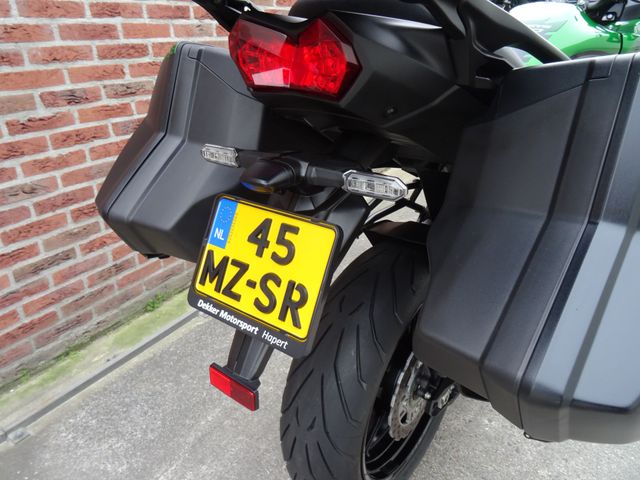 kawasaki - versys-1000-se-grand-tourer